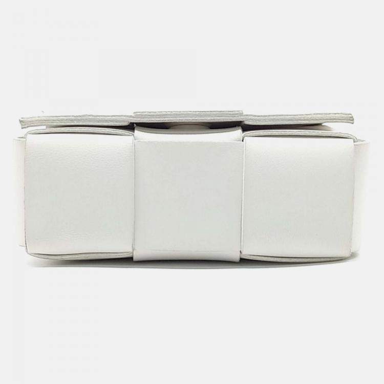 Pre Owned Bottega Veneta White Leather Cassette Mini