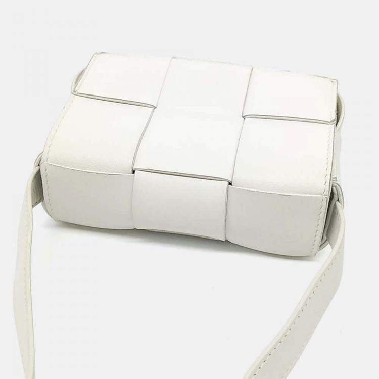 Pre Owned Bottega Veneta White Leather Cassette Mini