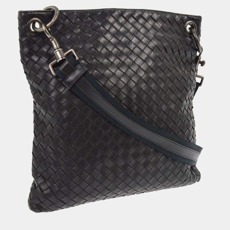 Pre Owned Bottega Veneta Black Intrecciato Shoulder Bag
