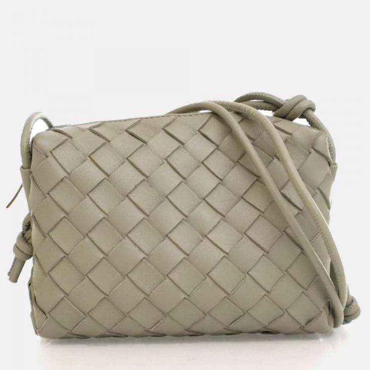 Pre Owned Bottega Veneta Mini Intrecciato Calfskin Loop Camera Bag