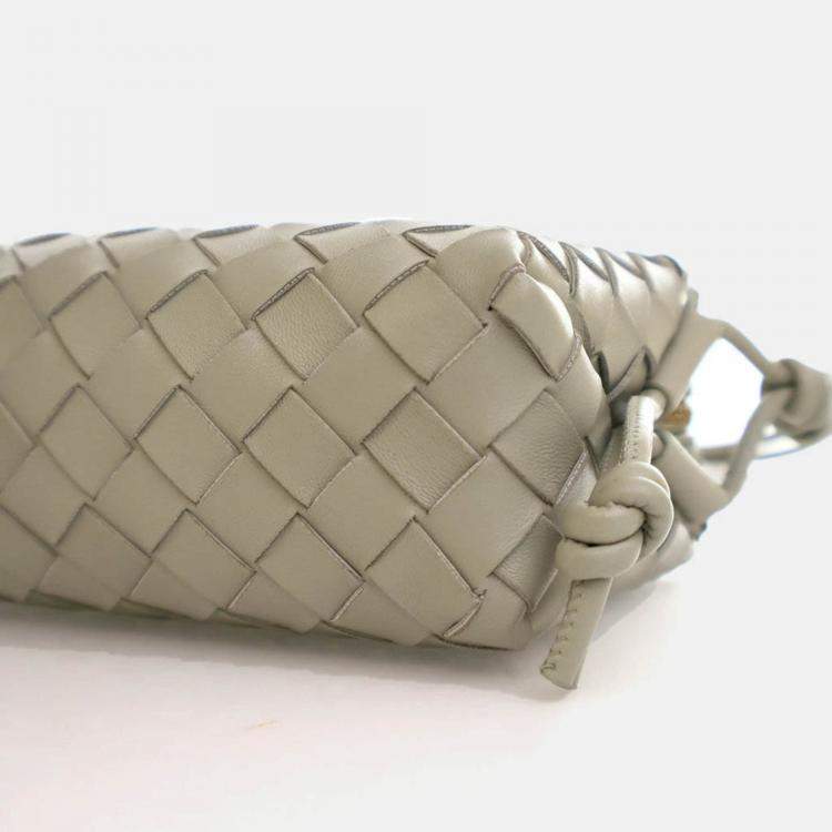 Pre Owned Bottega Veneta Mini Intrecciato Calfskin Loop Camera Bag