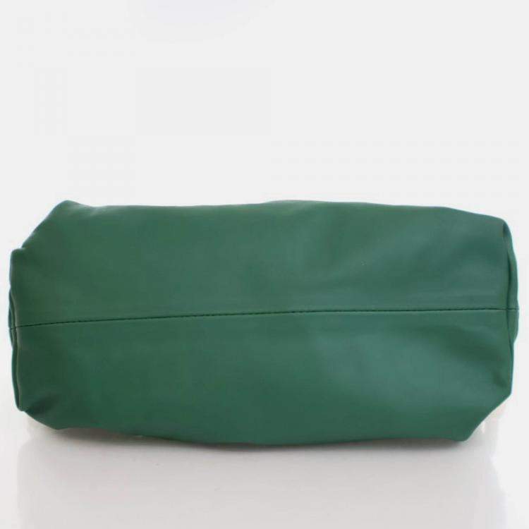 Pre Owned Bottega Veneta Green Calfskin The Chain Pouch