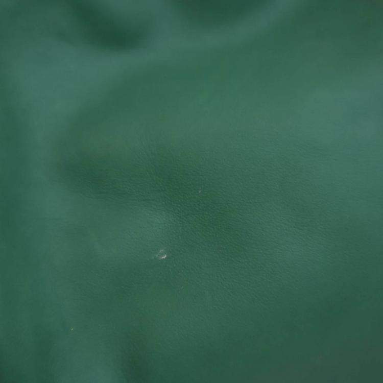 Pre Owned Bottega Veneta Green Calfskin The Chain Pouch