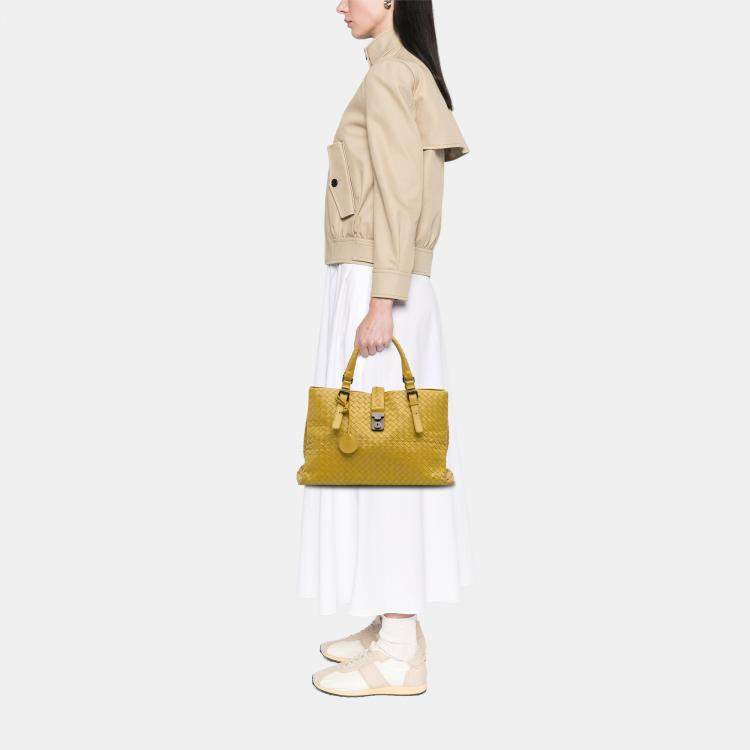 Pre Owned Bottega Veneta Yellow Medium Nappa Intrecciato Roma Tote