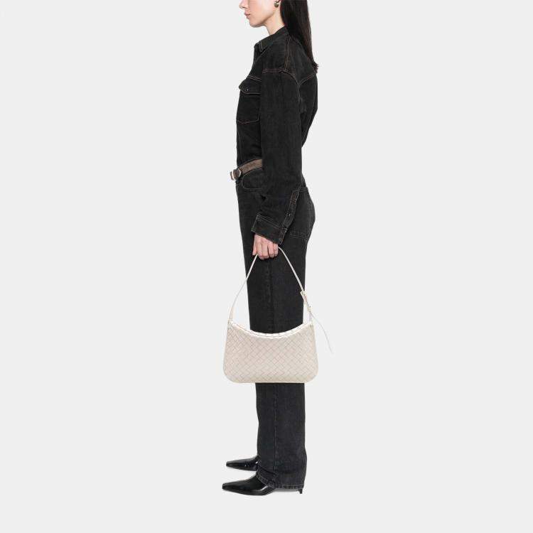 Pre Owned Bottega Veneta White Brushed Calfskin Intrecciato Cradle Fold Over Shoulder Bag
