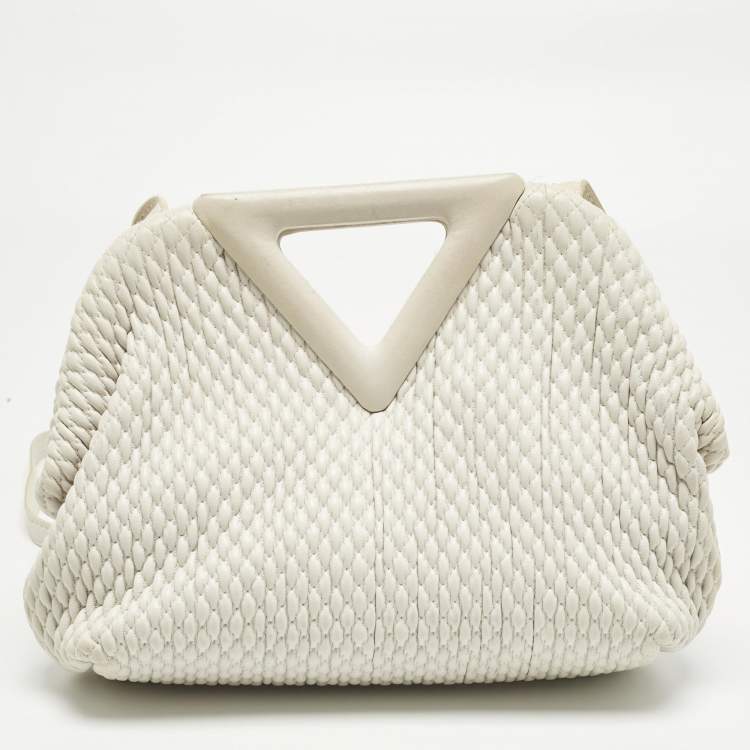 Pre Owned Bottega Veneta White Matelasse Leather Small The Point Triangle Bag