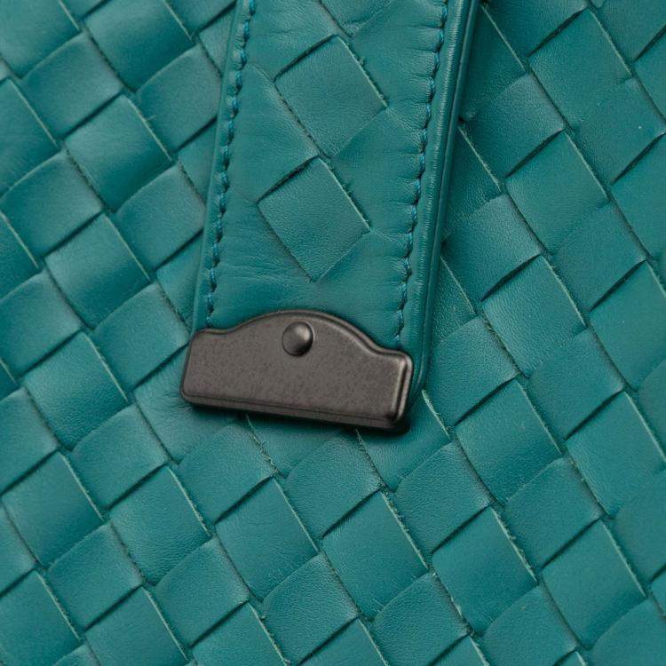 Pre Owned Bottega Veneta Blue Medium Nappa Intrecciato Roma Tote
