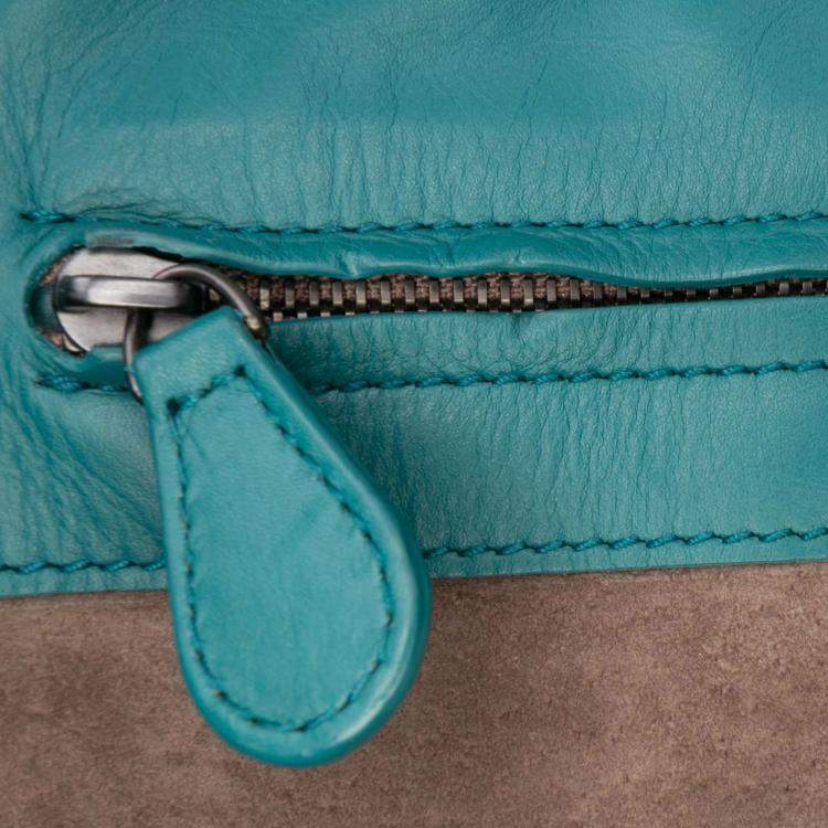 Pre Owned Bottega Veneta Blue Medium Nappa Intrecciato Roma Tote