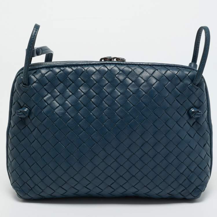 Pre Owned Bottega Veneta Navy Blue Intrecciato Leather Nodini Crossbody Bag