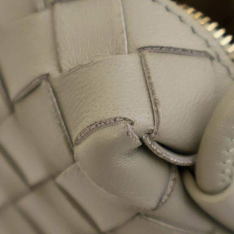 Pre Owned Bottega Veneta Green Mini Lambskin Intrecciato Loop Camera Bag