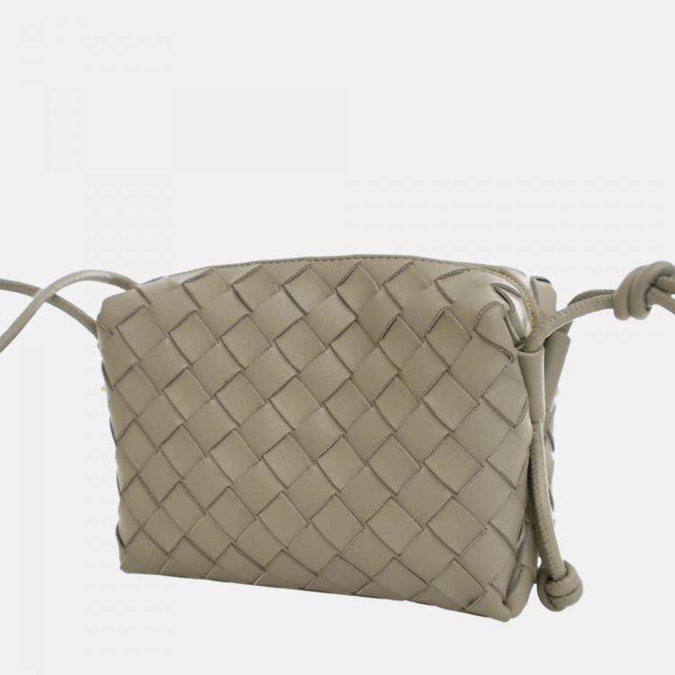 Pre Owned Bottega Veneta Green Mini Lambskin Intrecciato Loop Camera Bag