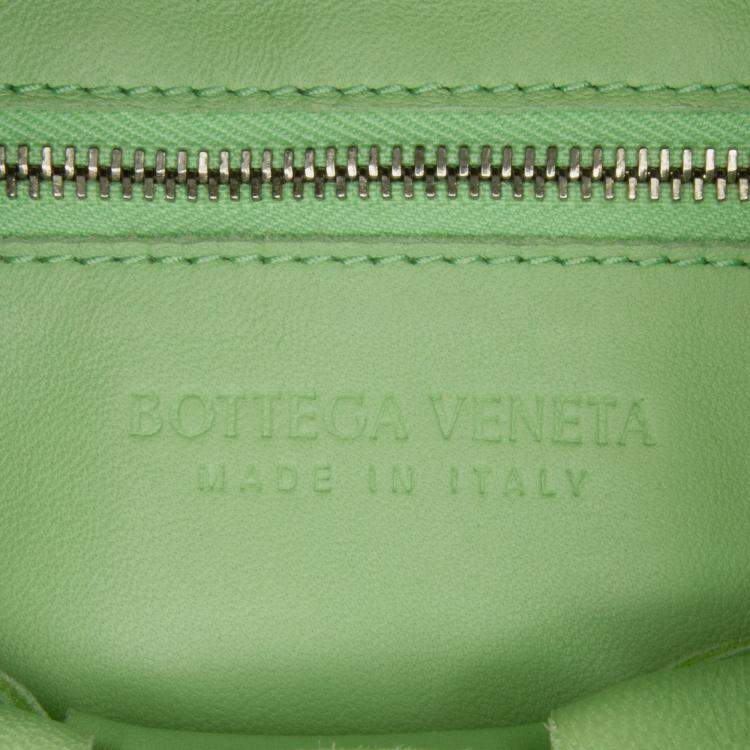 Pre Owned Bottega Veneta Green Nappa Intrecciato Cassette Crossbody