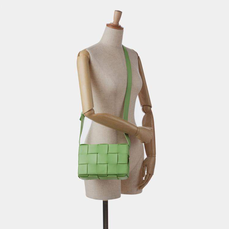 Pre Owned Bottega Veneta Green Nappa Intrecciato Cassette Crossbody