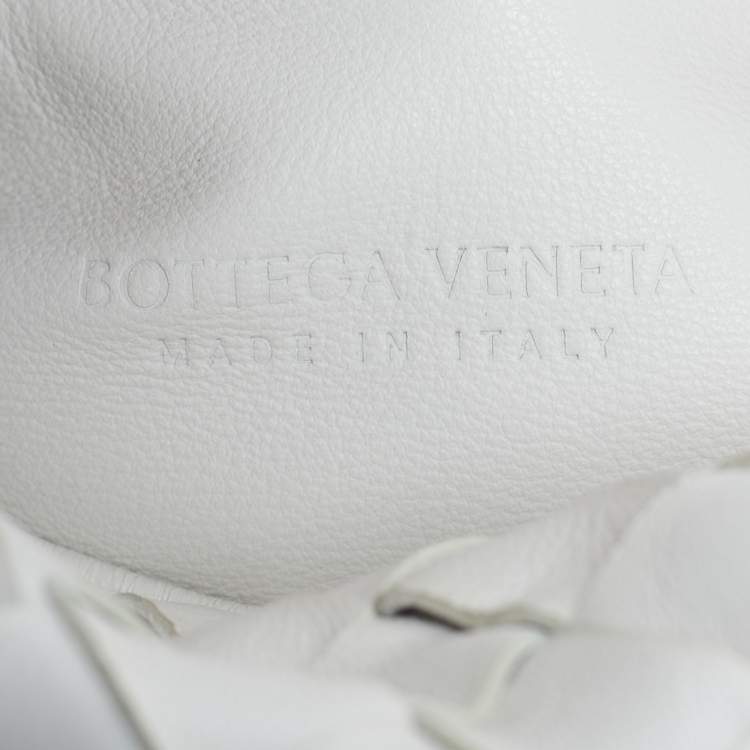 Pre Owned Bottega Veneta White Intrecciato Leather Mini Jodie Bag