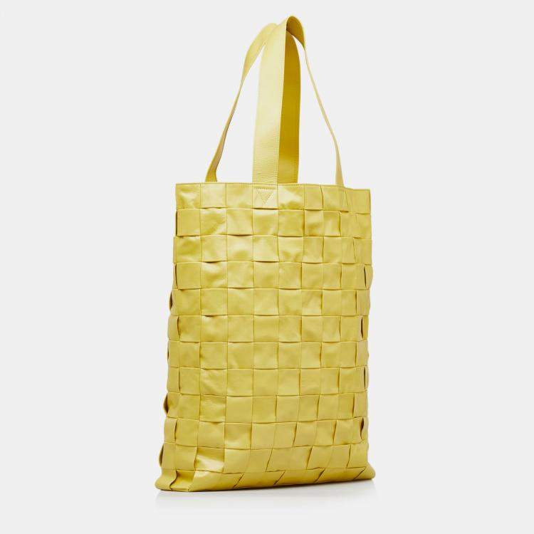 Pre Owned Bottega Veneta Yellow Nappa Maxi Intrecciato Cassette Tote