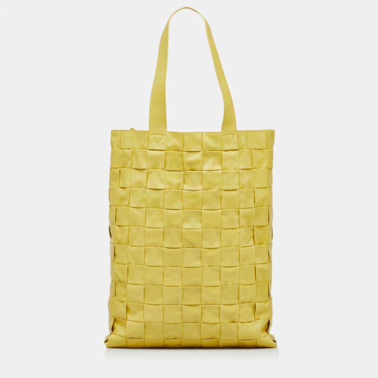 Pre Owned Bottega Veneta Yellow Nappa Maxi Intrecciato Cassette Tote