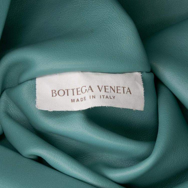 Pre Owned Bottega Veneta Blue Lambskin Chain Pouch