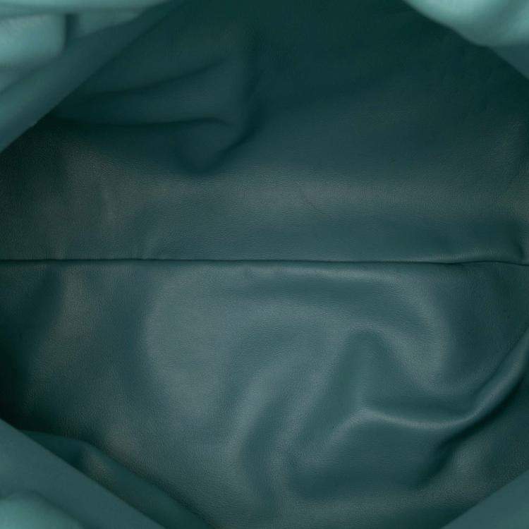 Pre Owned Bottega Veneta Blue Lambskin Chain Pouch