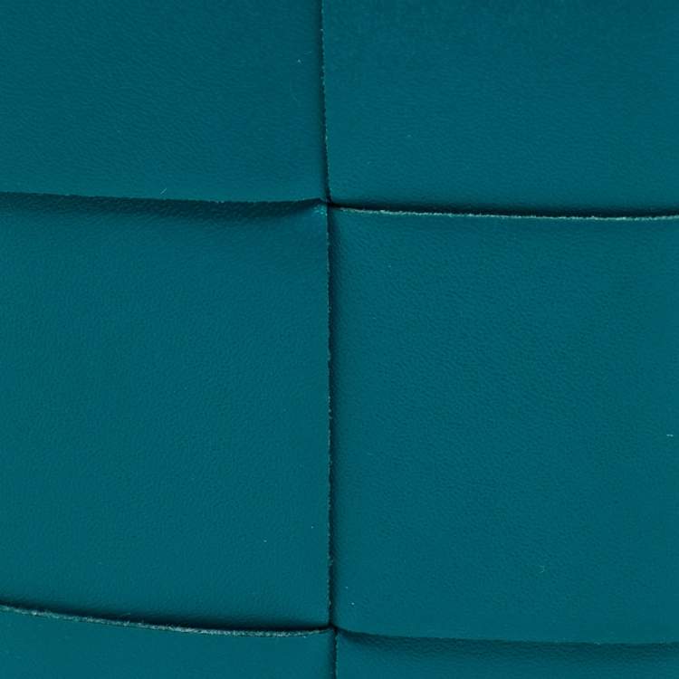 Pre Owned Bottega Veneta Green Leather Cassette Bifold Card Holder