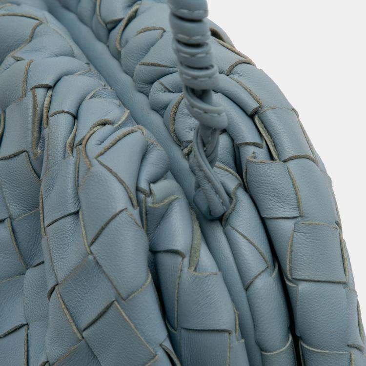 Pre Owned Bottega Veneta Blue Nappa Intrecciato The Mini Pouch Crossbody