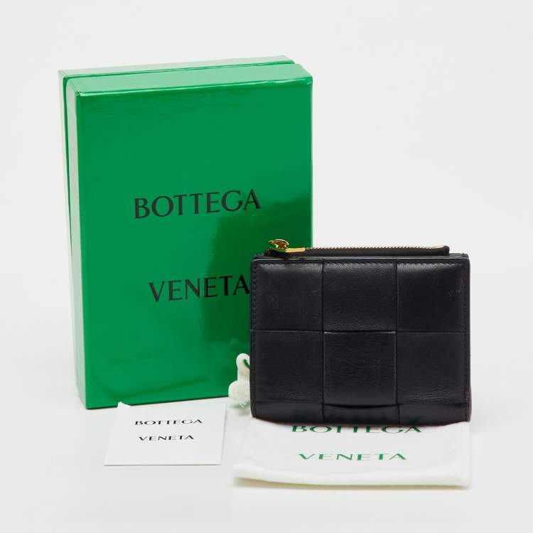 Pre Owned Bottega Veneta Black Leather Cassette Small Bi-Fold Wallet