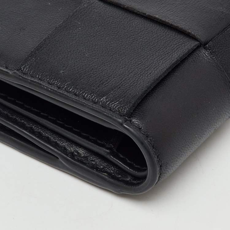 Pre Owned Bottega Veneta Black Leather Cassette Small Bi-Fold Wallet