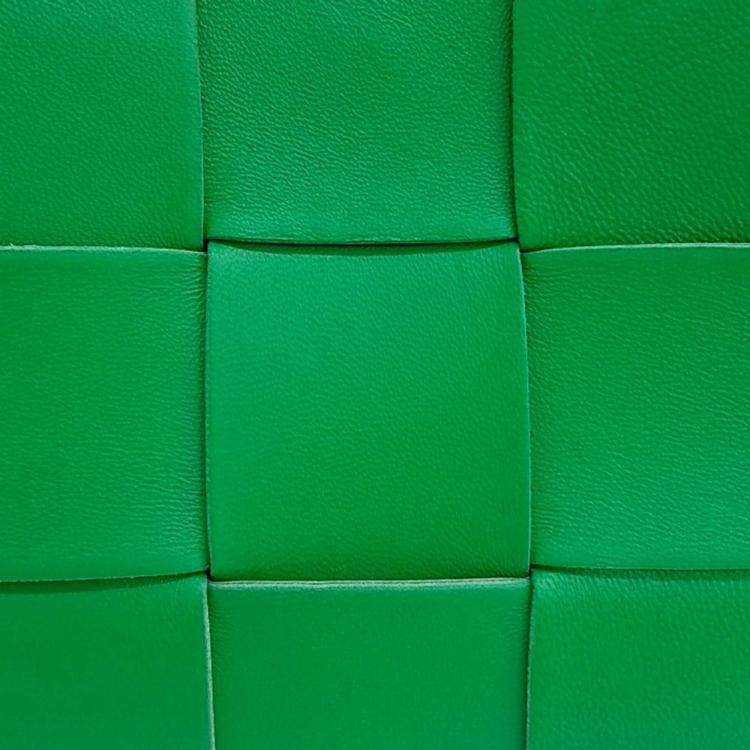 Pre Owned Bottega Veneta Green Leather Cassette Shoulder Bag