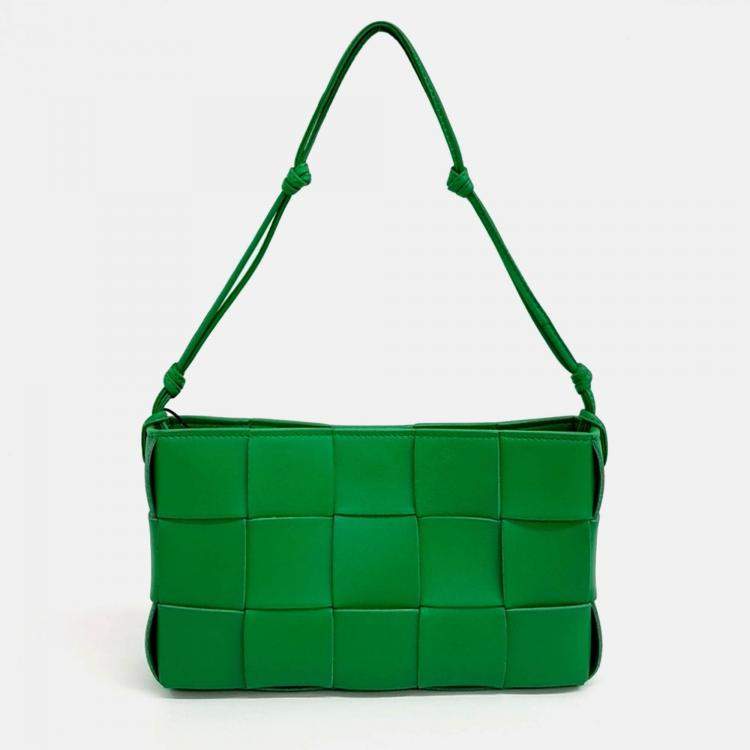 Pre Owned Bottega Veneta Green Leather Cassette Shoulder Bag