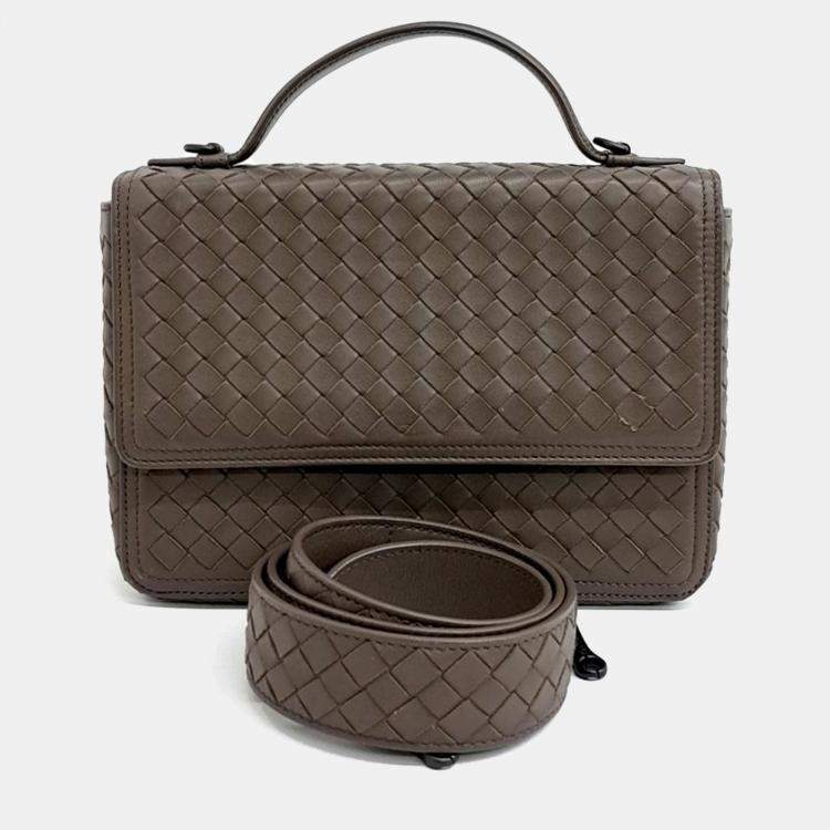 Pre Owned Bottega Veneta Brown Leather shoulder bag + key ring