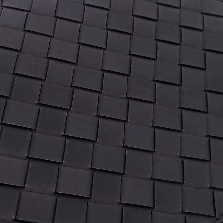 Pre Owned Bottega Veneta Black Mesh clutch