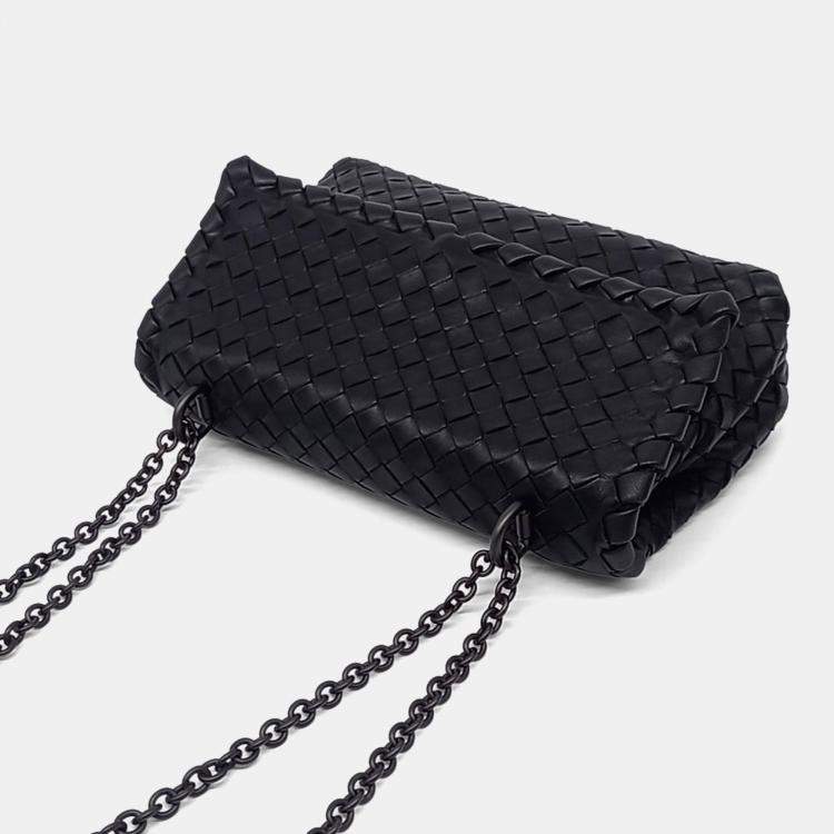 Pre Owned Bottega Veneta Black Leather Mesh Olympia Bag