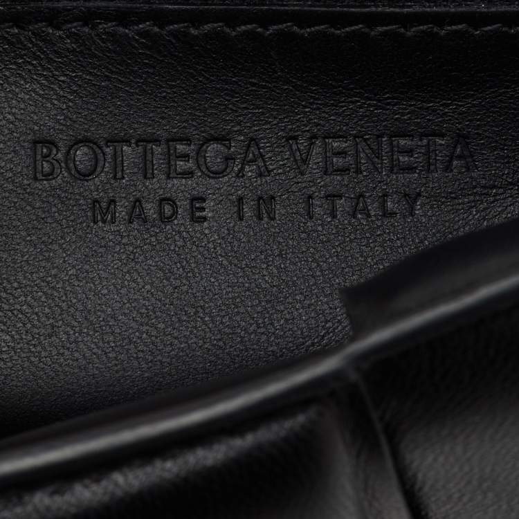 Pre Owned Bottega Veneta Black Leather Padded Cassette Chain Shoulder Bag