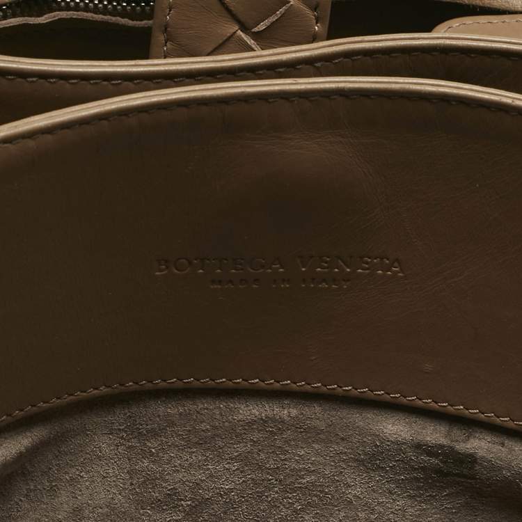 Pre Owned Bottega Veneta Brown Intrecciato Leather Small Roma Tote