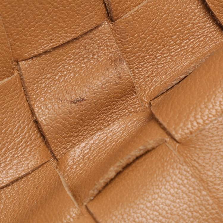 Pre Owned Bottega Veneta Brown Intrecciato Leather Large Pouch Clutch