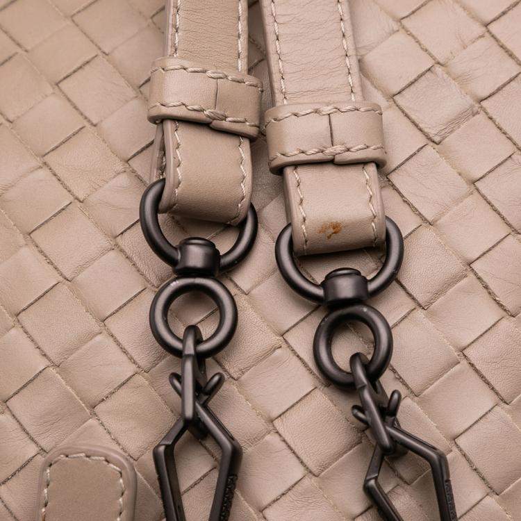 Pre Owned حقيبة بوتيغا فينيتا بني فاتح صغير ناعم متشابك روما ساتشل