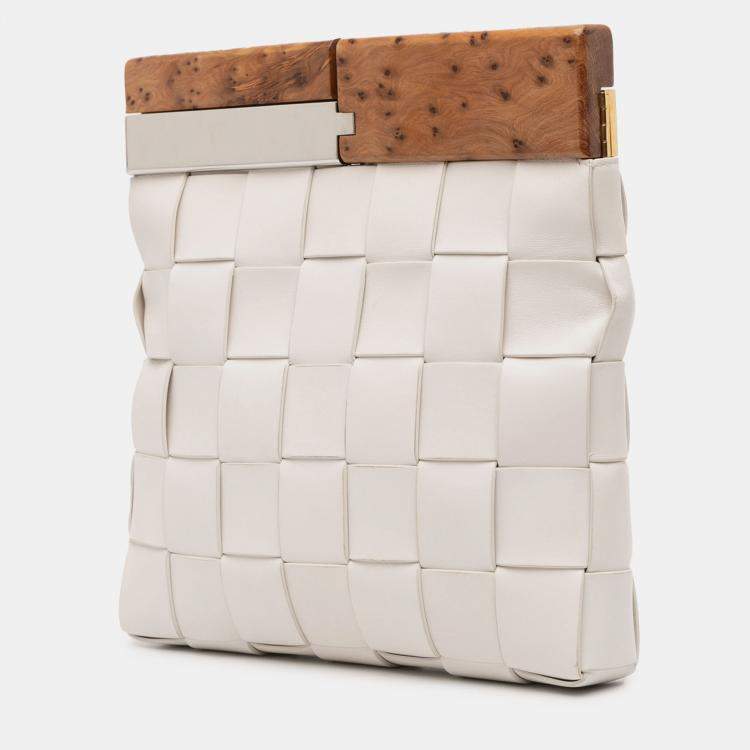 Pre Owned Bottega Veneta White Lambskin Maxi Intrecciato The Snap Clutch