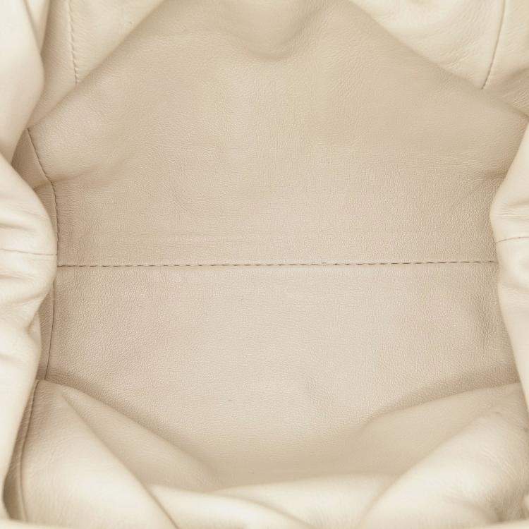 Pre Owned Bottega Veneta White Lambskin The Mini Pouch Crossbody