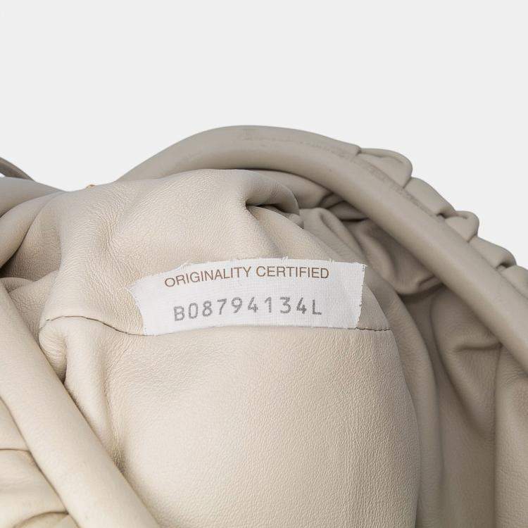 Pre Owned Bottega Veneta White Lambskin The Mini Pouch Crossbody