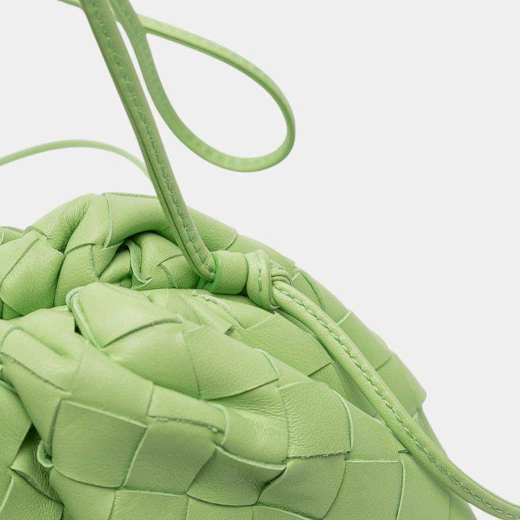 Pre Owned Bottega Veneta Green Nappa Intrecciato The Mini Pouch Crossbody