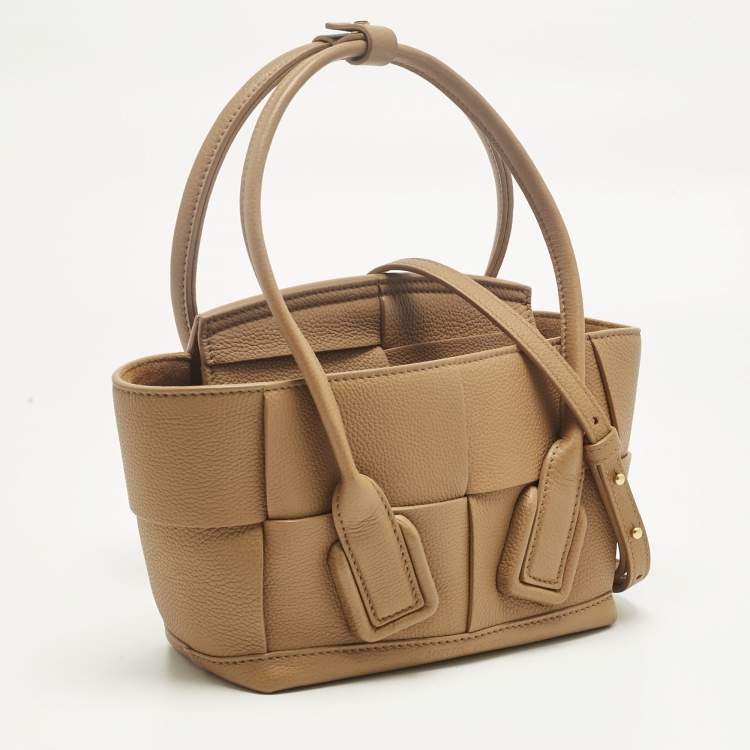 Pre Owned Bottega Veneta Brown Leather Mini Arco Top Handle Bag