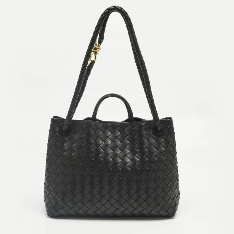 Pre Owned Bottega Veneta Black Intrecciato Leather Medium Andiamo Bag