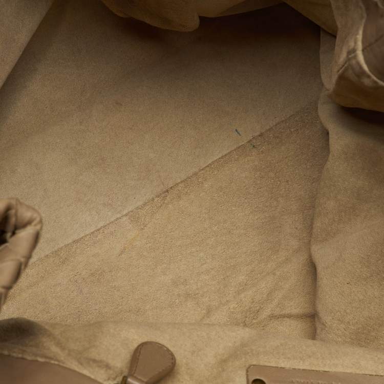 Pre Owned Bottega Veneta Beige Intrecciato Leather Medium Cesta Tote
