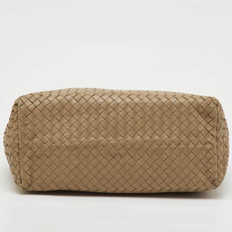 Pre Owned Bottega Veneta Beige Intrecciato Leather Medium Cesta Tote