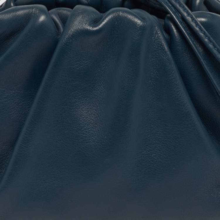 Pre Owned Bottega Veneta Blue Leather Mini The Pouch Bag