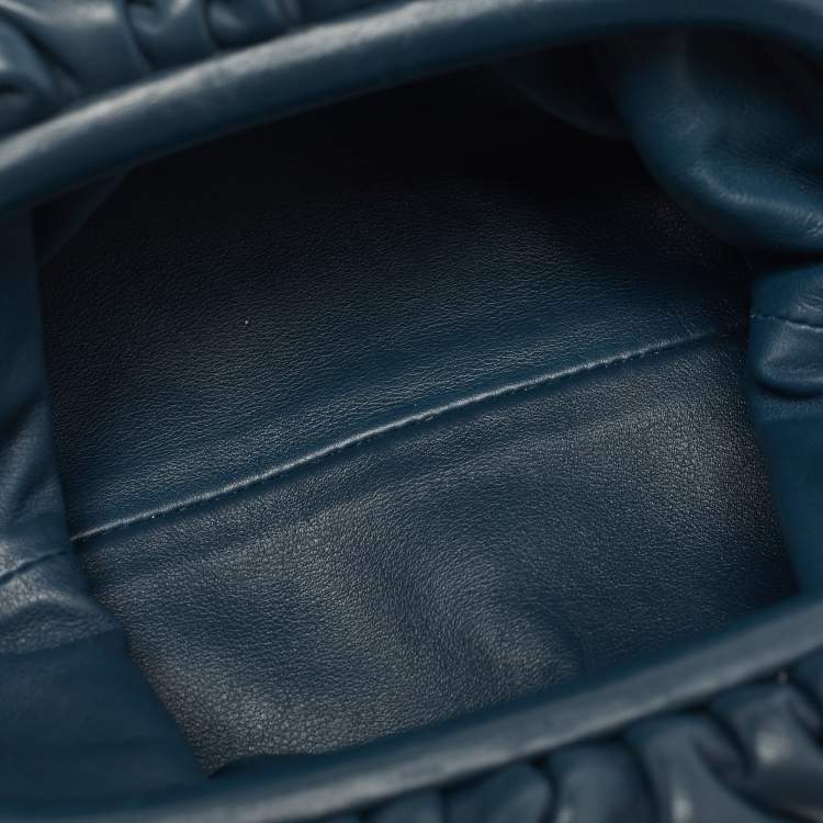Pre Owned Bottega Veneta Blue Leather Mini The Pouch Bag