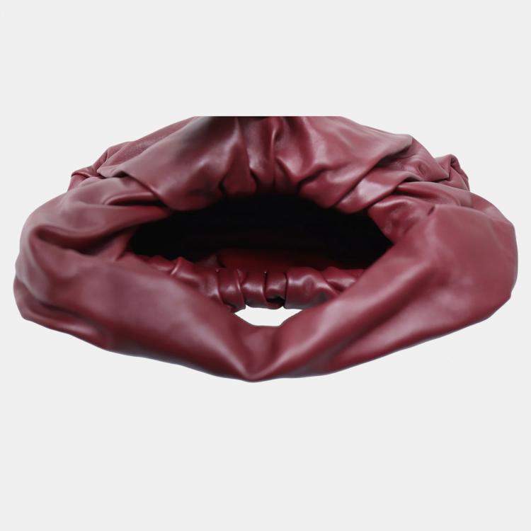 مملوكة مسبقًا The Shoulder Pouch Bag