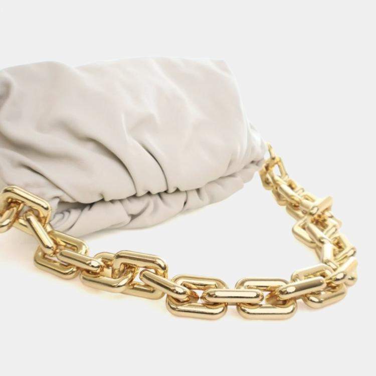 Pre Owned Bottega Veneta White Lambskin The Chain Pouch