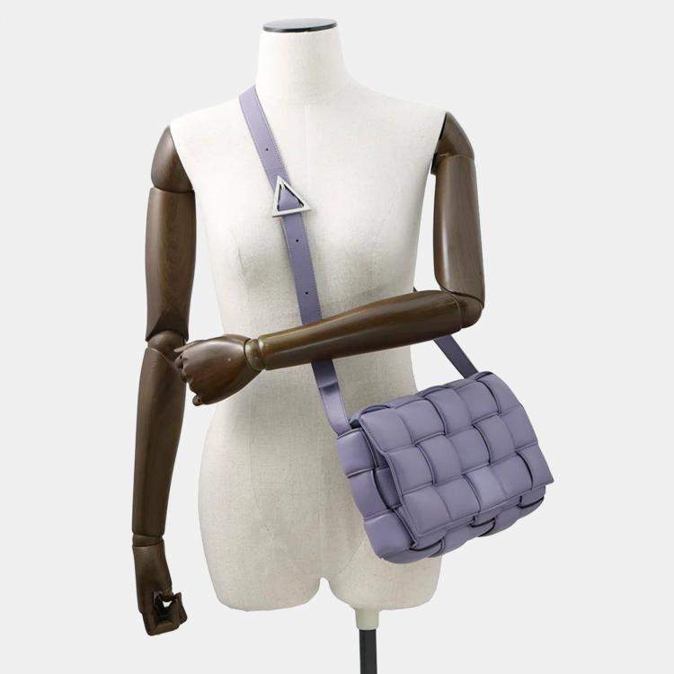 Pre Owned Bottega Veneta Maxi Intrecciato Padded Cassette Shoulder Bag Purple Leather