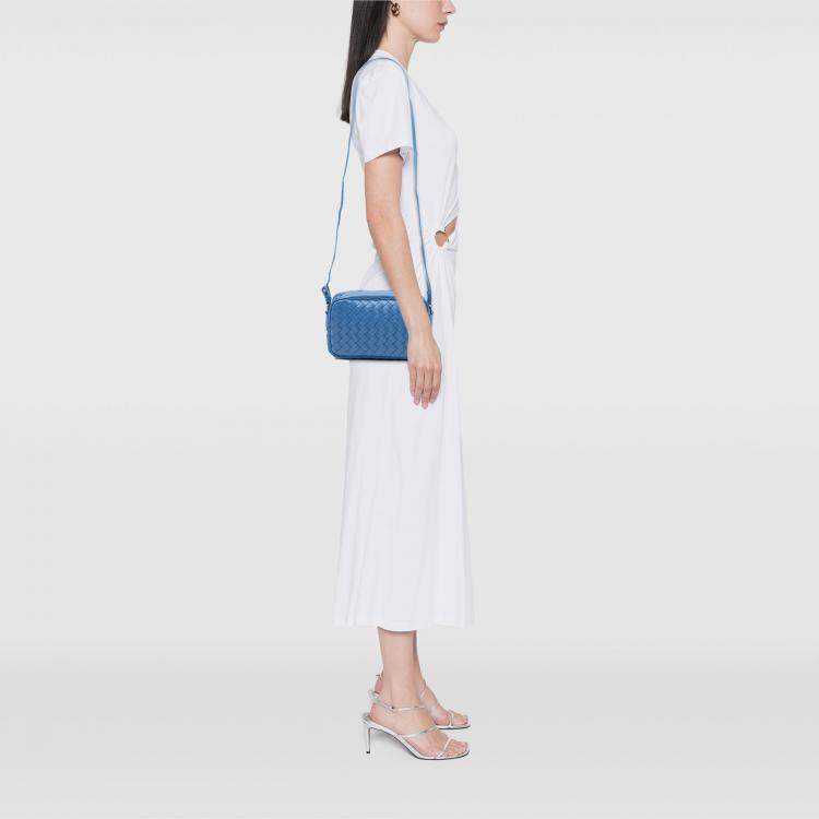 Pre Owned Bottega Veneta Blue Small Nappa Intrecciato Camera Bag