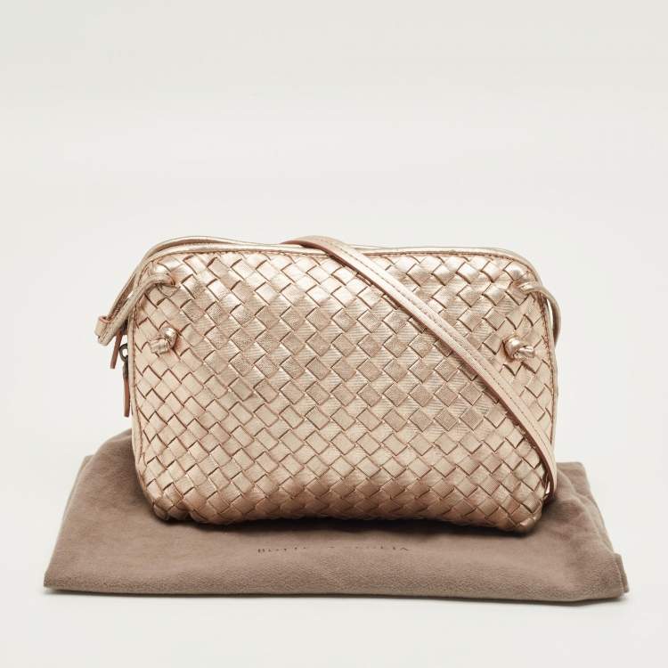 Pre Owned Bottega Veneta Rose Gold Intrecciato Leather Nodini Crossbody Bag